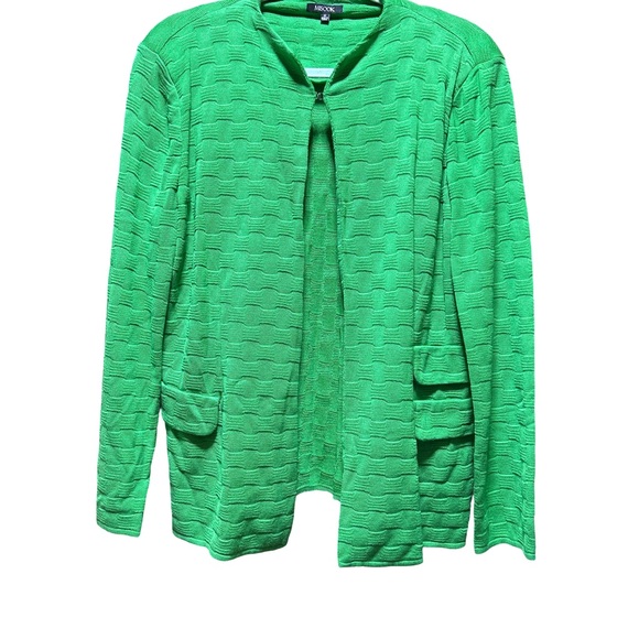 Misook Sweaters - Misook Vintage Vibrant Green Knit Top